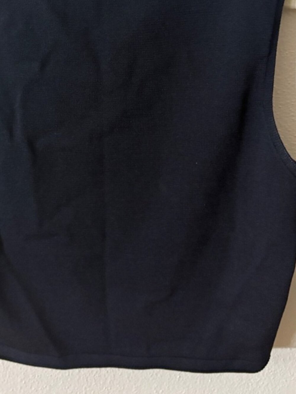 V-Neck Tank Top - Picture 2 of 2
